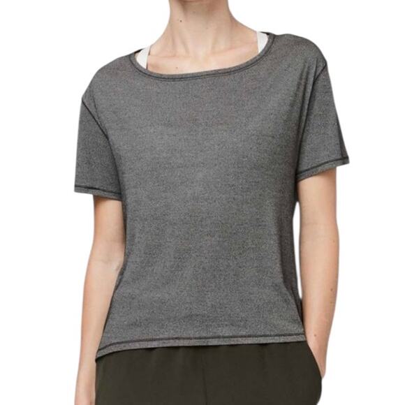 Lululemon athletica gray fall into place short sleeve top shirt activewear - Picture 4 of 6